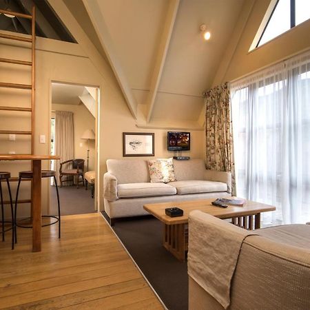 Punga Cove Resort Endeavour Inlet Extérieur photo