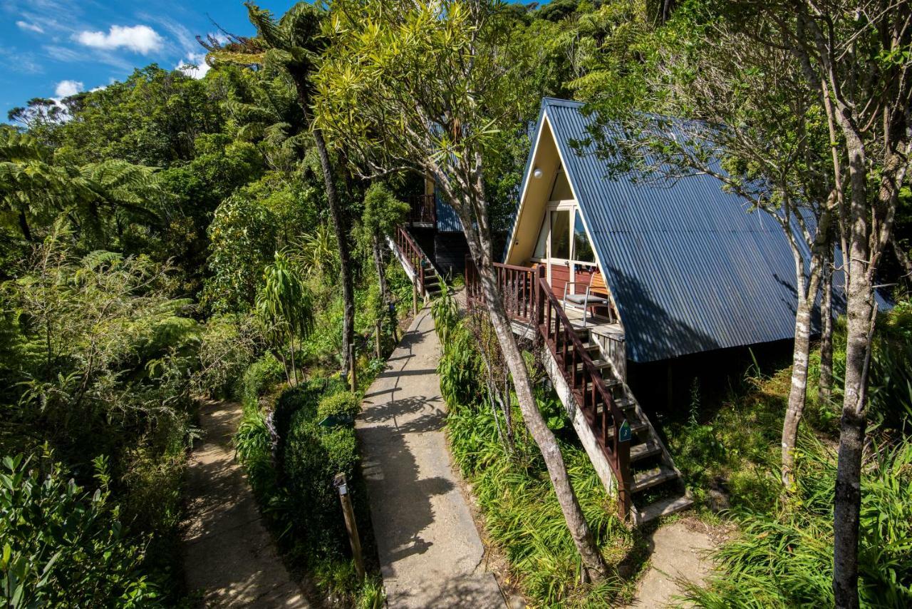 Punga Cove Resort Endeavour Inlet Extérieur photo